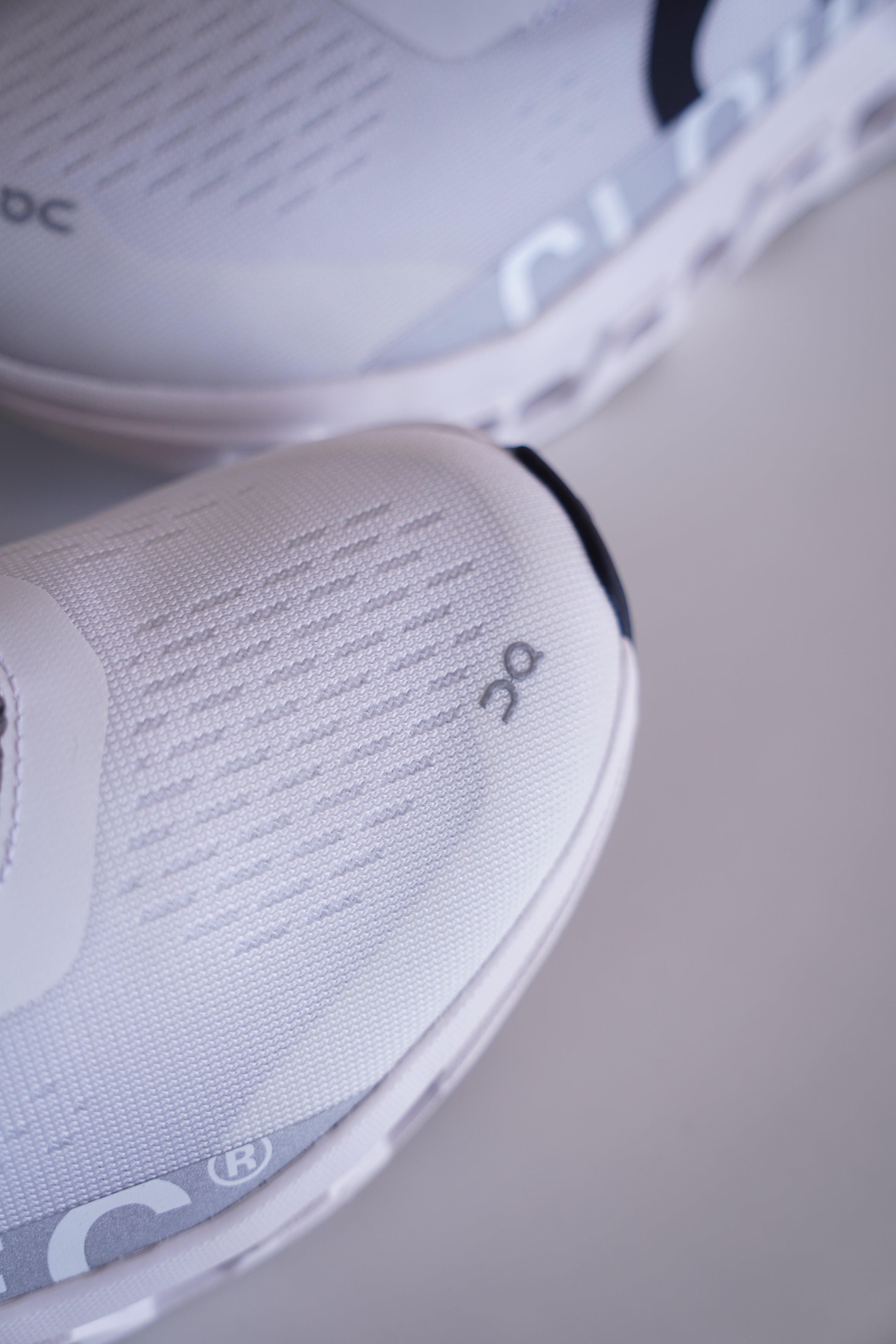 On Cloudmonster White