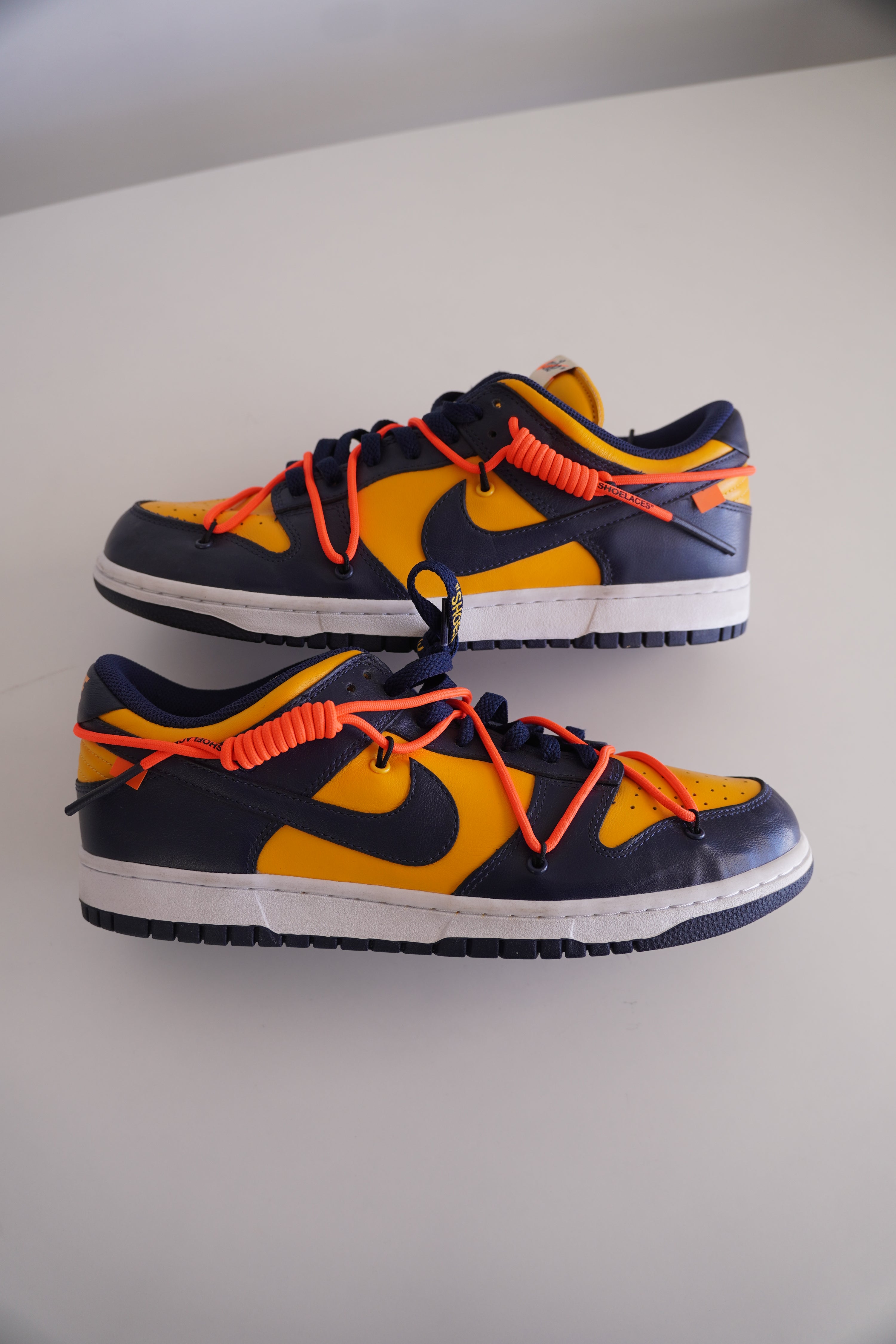 Dunk low x Off White “Michigan”
