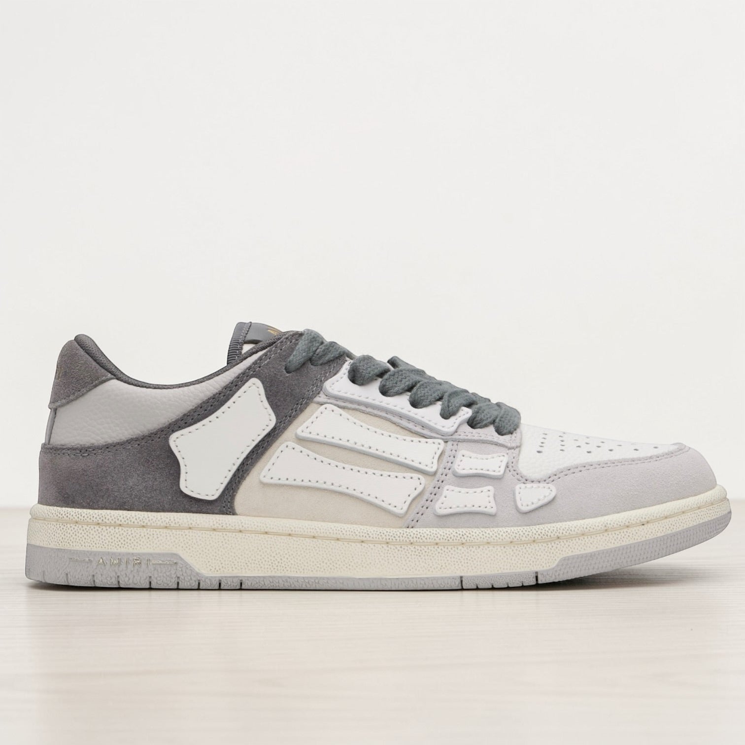 Amiri skel low