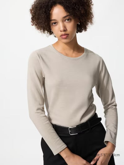 Uniqlo HEATTECH Ultra Warm tee wmns