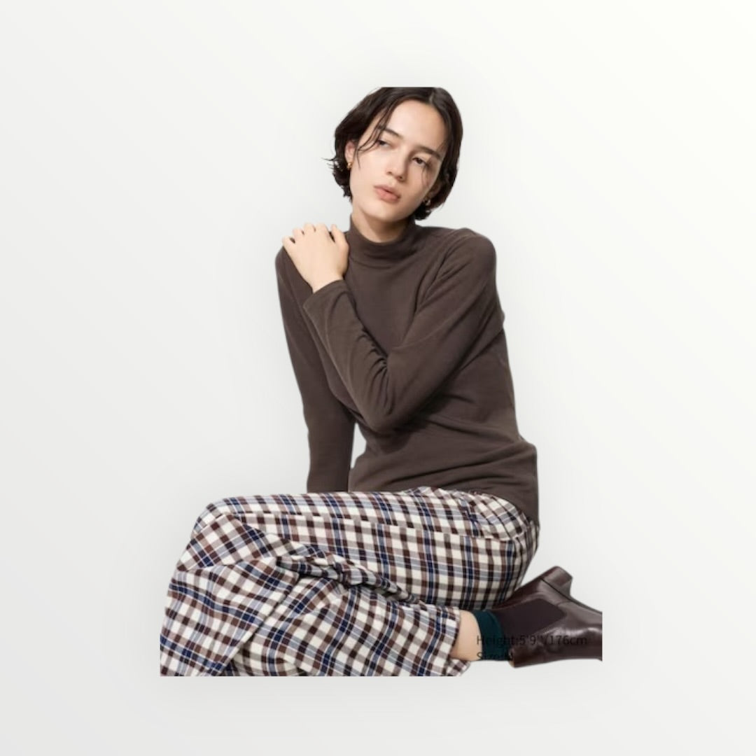 Uniqlo HEATTECH Ultra Warm turtleneck tee wmn’s
