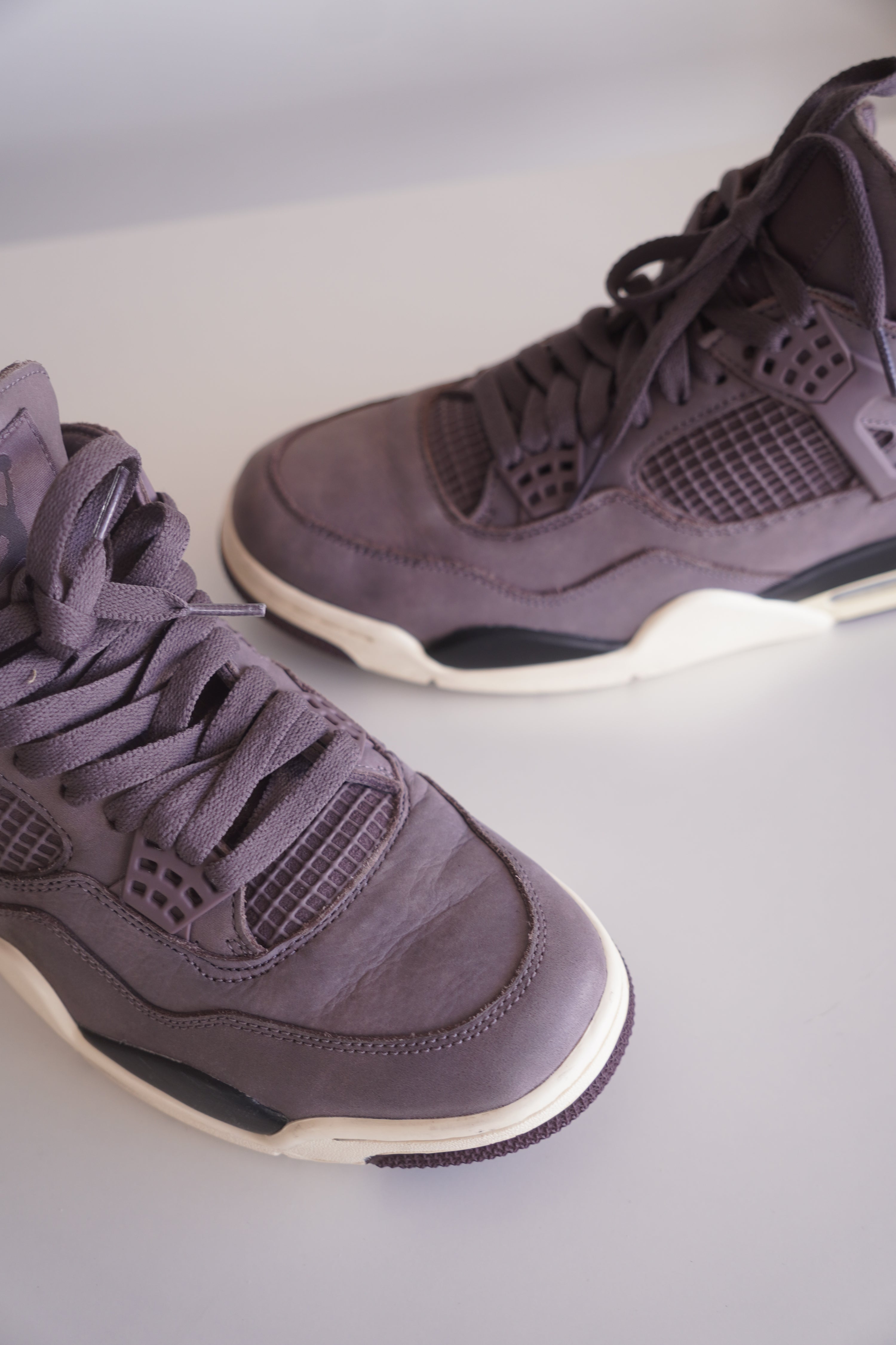 Jordan 4 x A Ma Maniere “Violet”