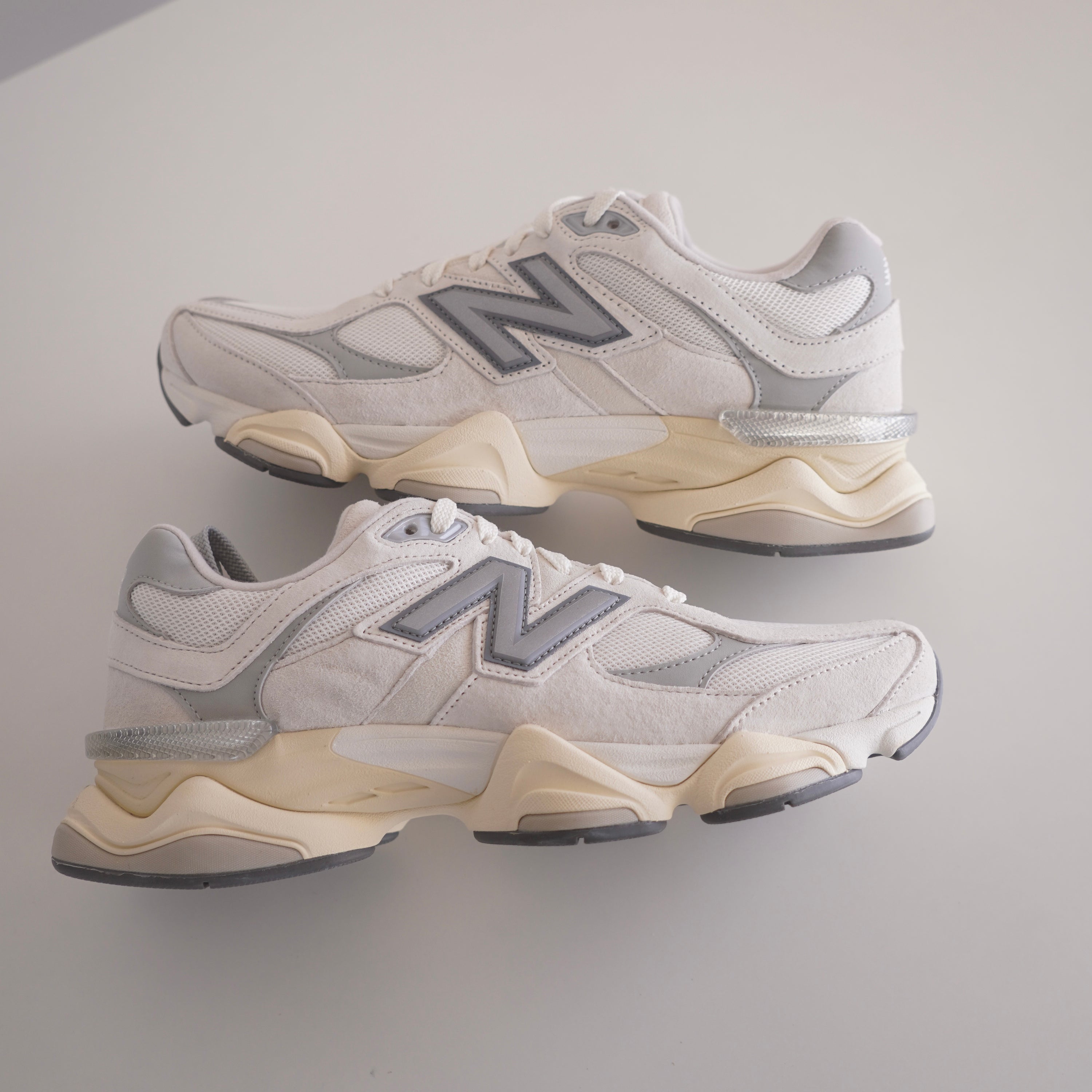 New Balance 9060 white grey