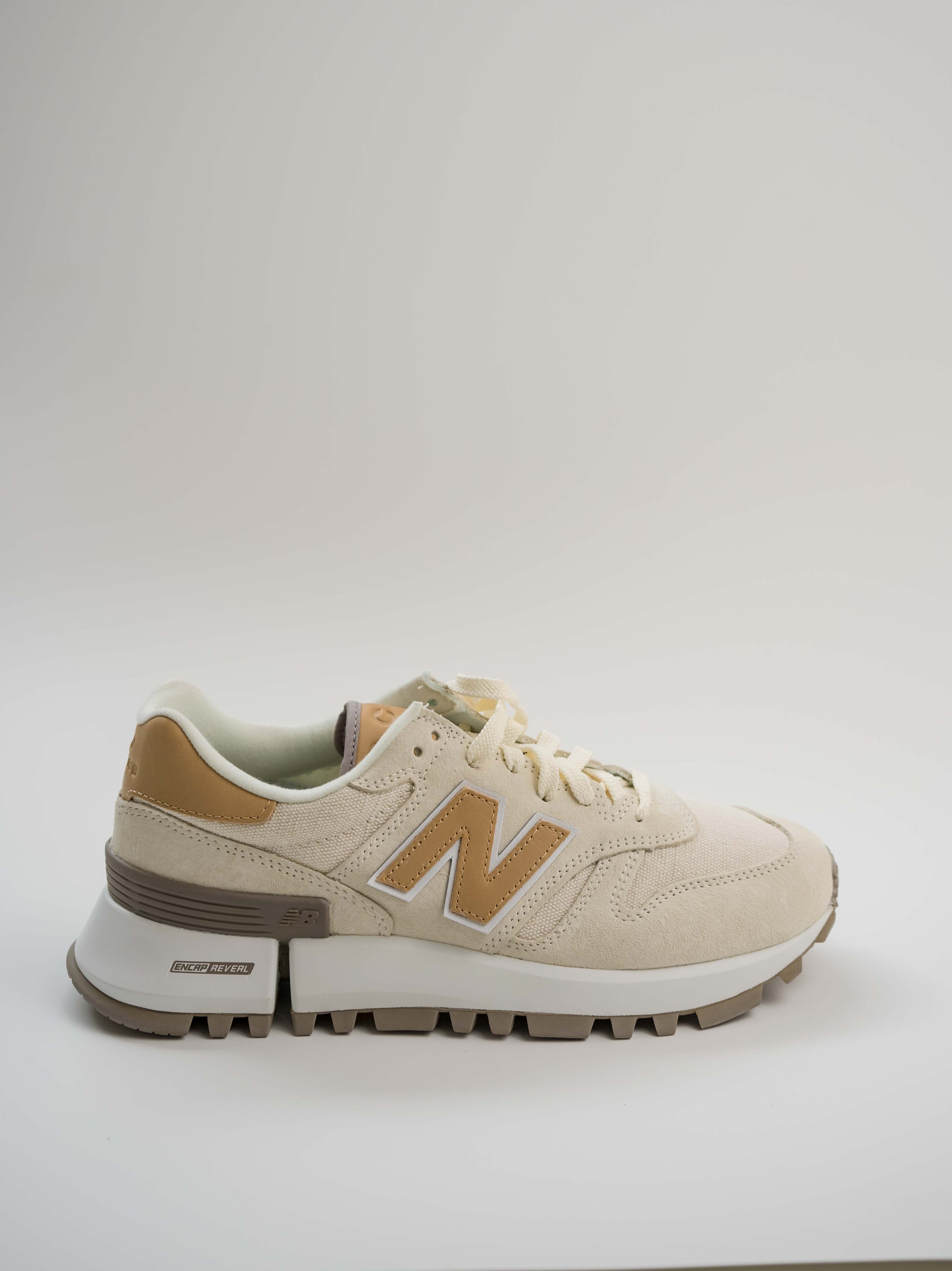 NEW BALANCE 1300 X  KITH