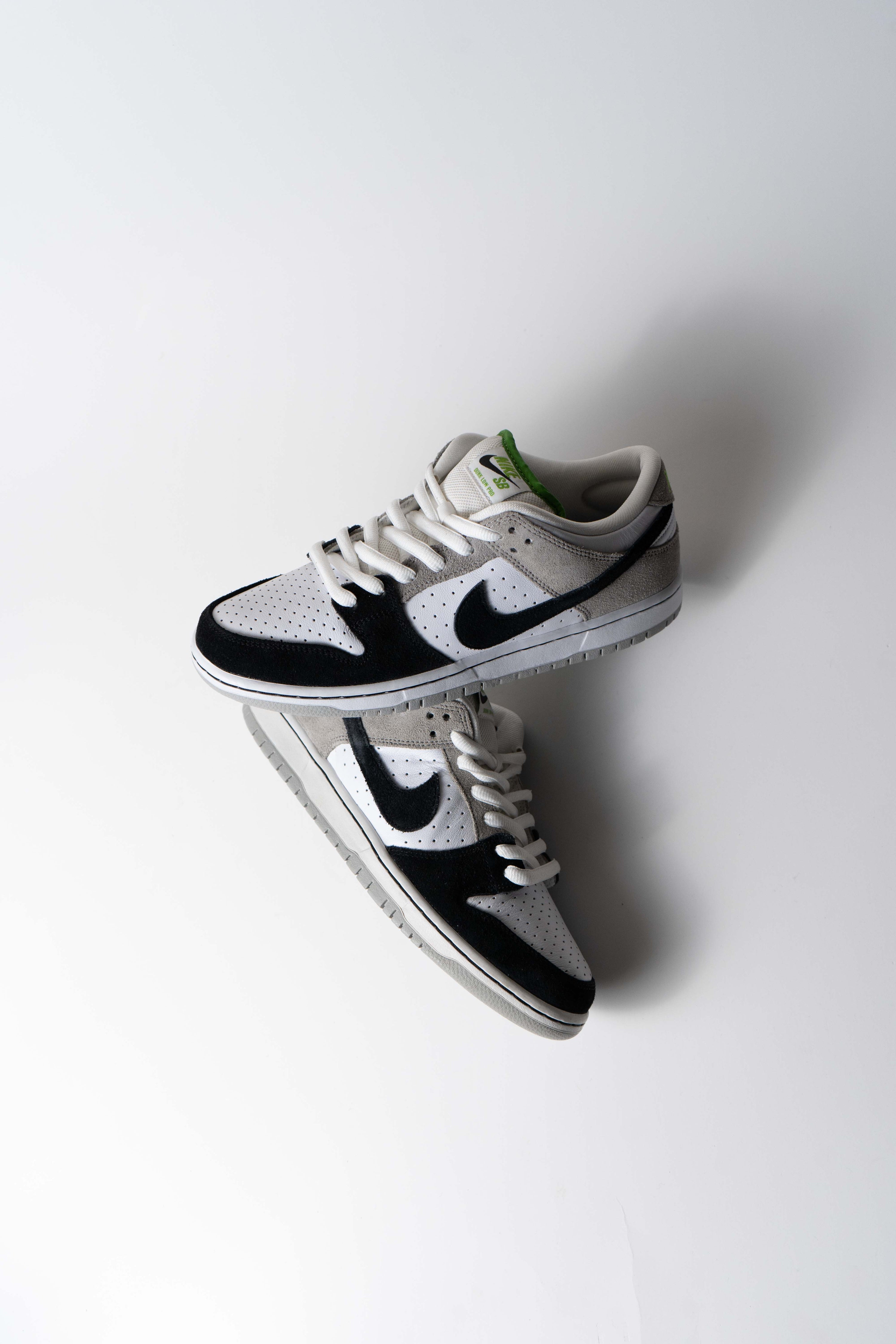 NIKE SB DUNK LOW CLOROPHYLL