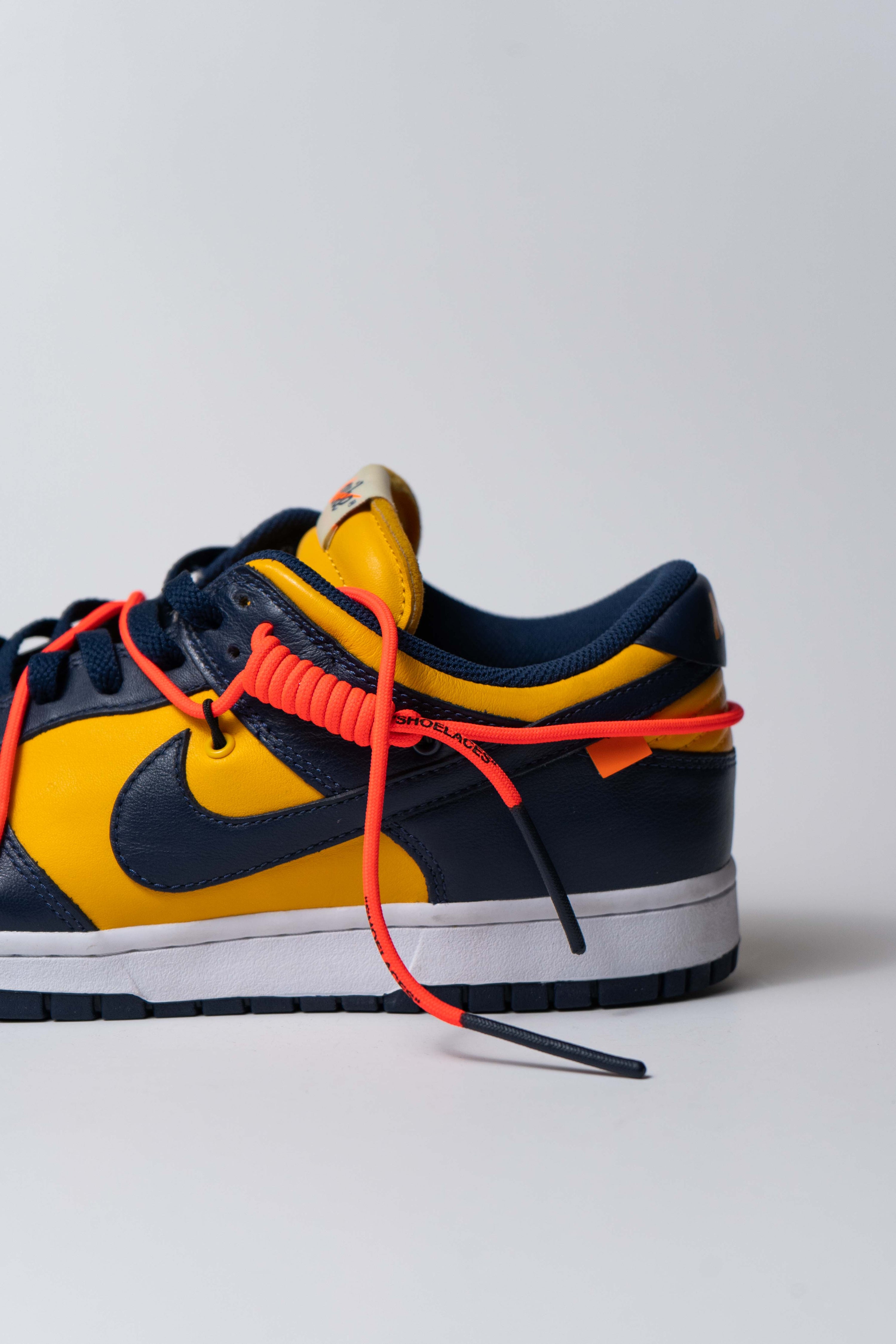 NIKE DUNK LOWX OFF WHITE “MICHIGAN”