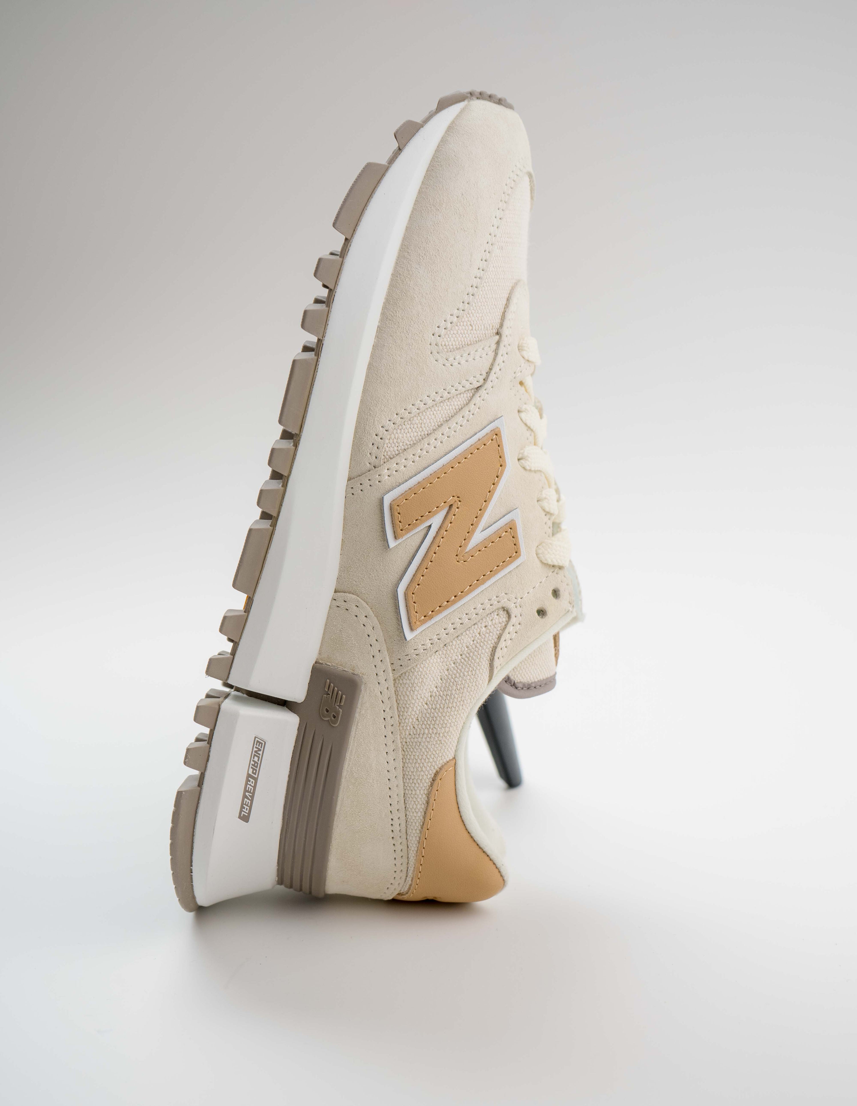 NEW BALANCE 1300 X  KITH