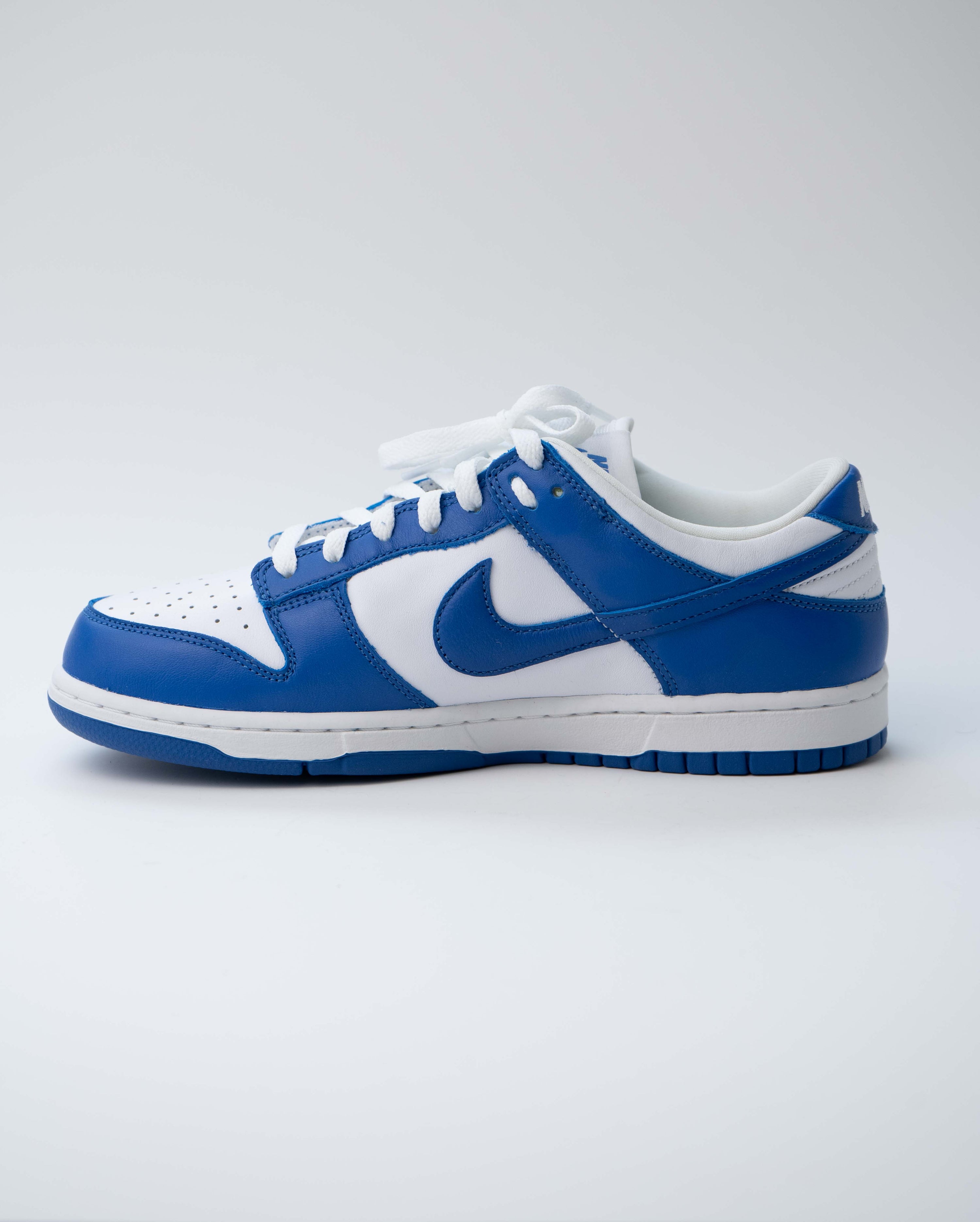 NIKE DUNK LOW “KENTUCKY”